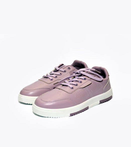 Ladies Imported Sneaker G353