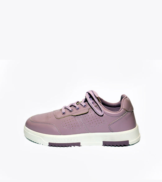 Ladies Imported Sneaker G353