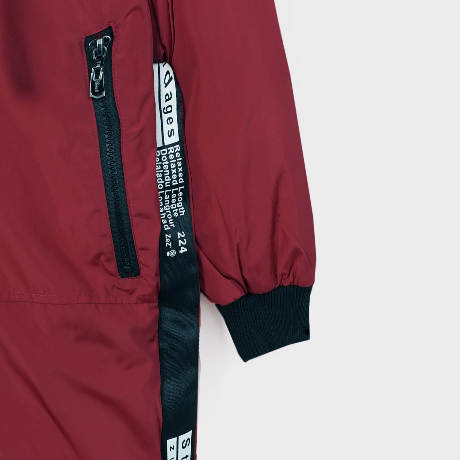 Imported Unisex Puffer Maroon Jacket With Zipper Pockets