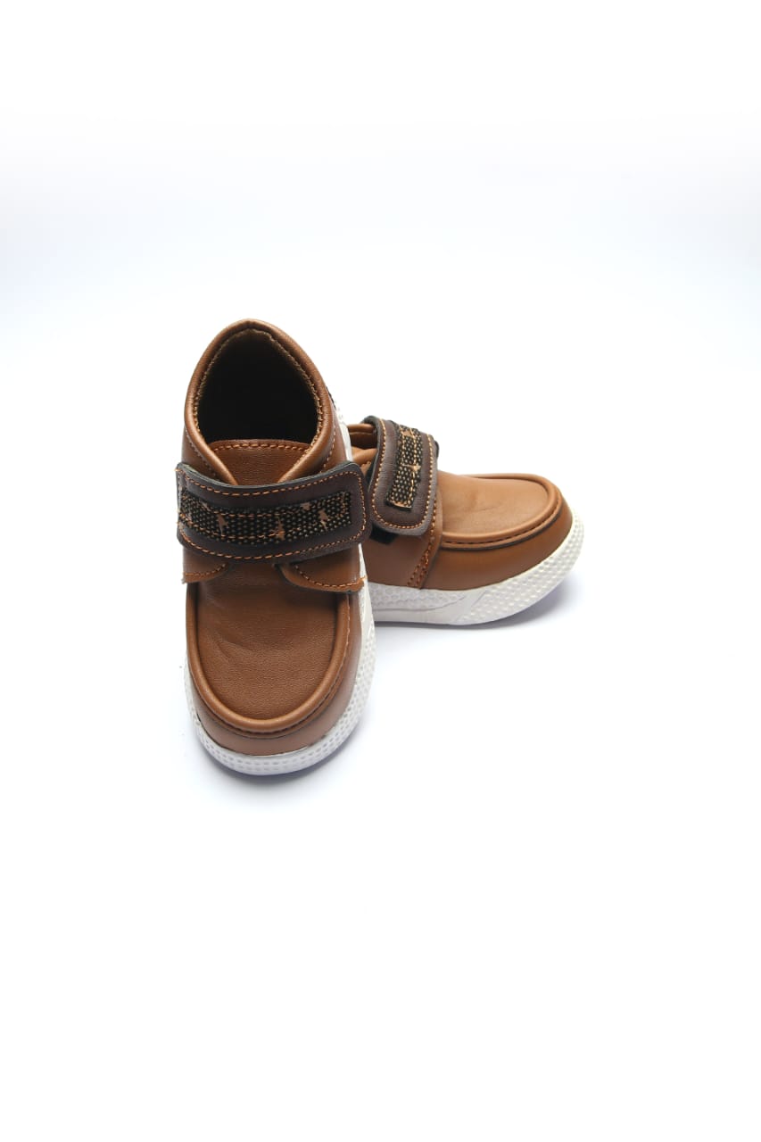 Sneaker 15324