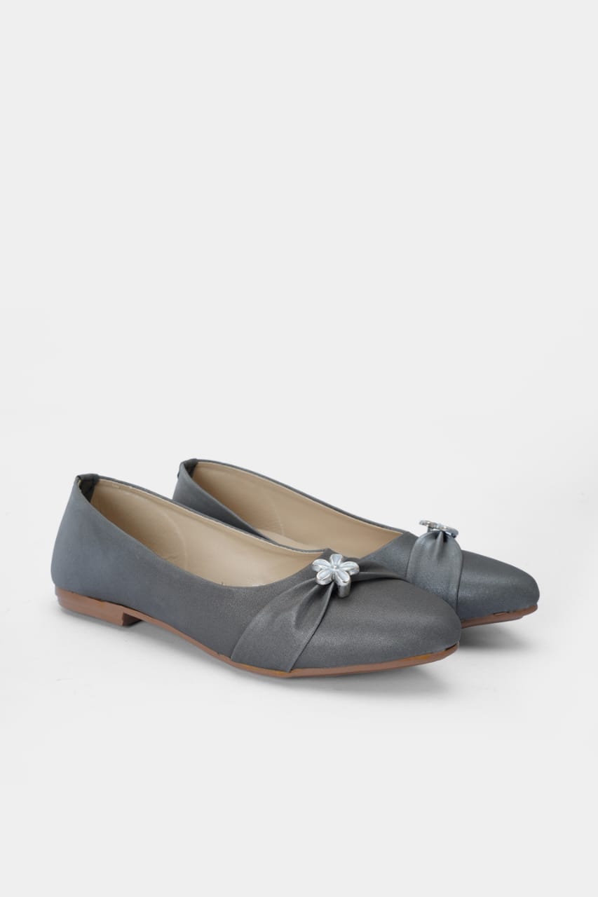 Casual Pumps 25377 (Age 6 to 12)