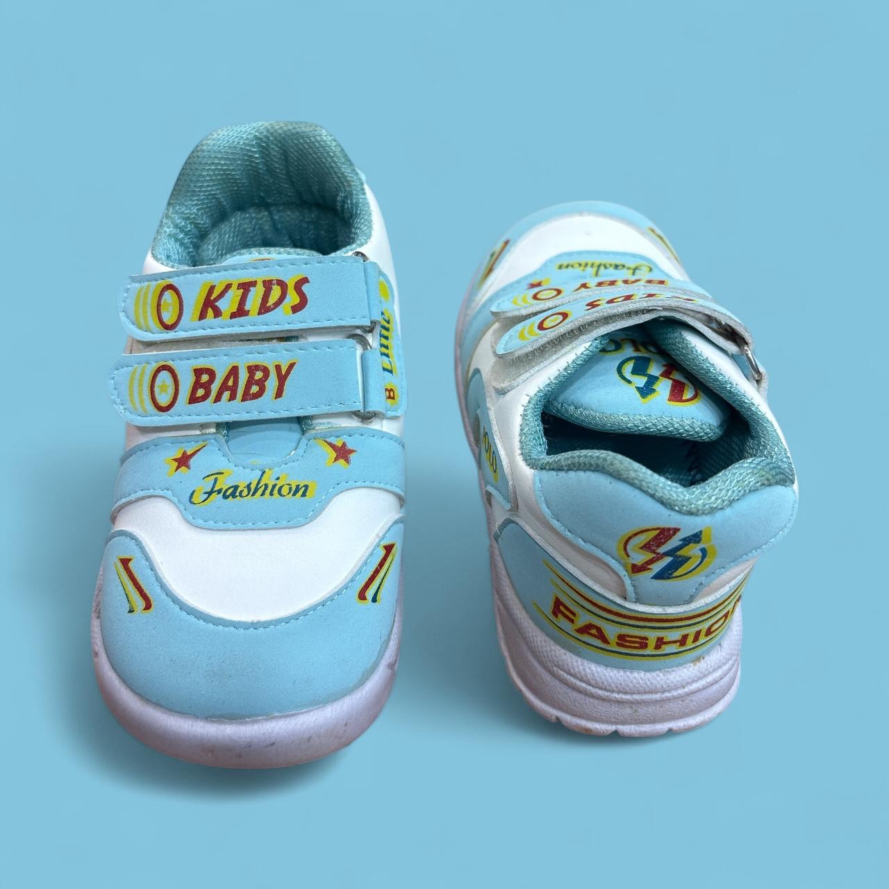 Baby sneaker for new born age (6 month to 2 years)