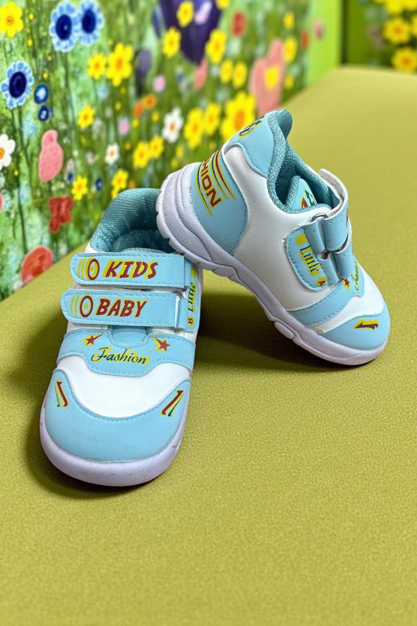 Baby sneaker for new born age (6 month to 2 years)