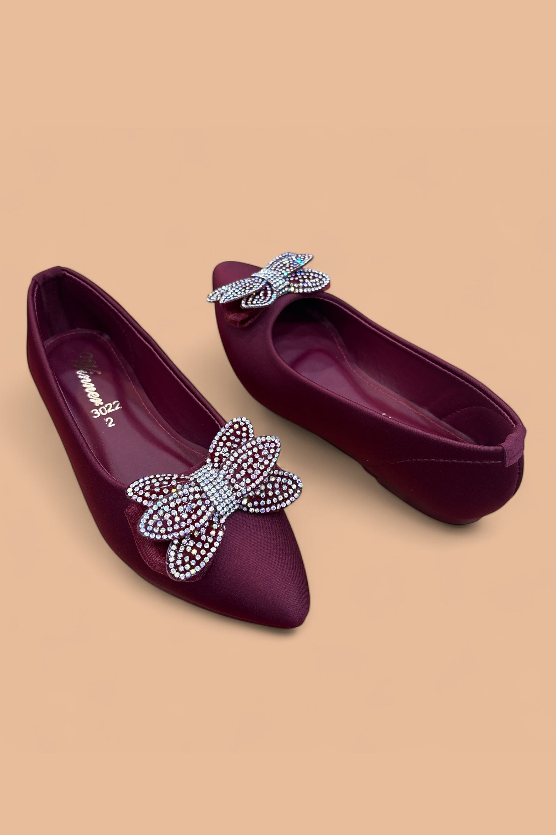 Girls fancy party shoes (age 6 to 12)