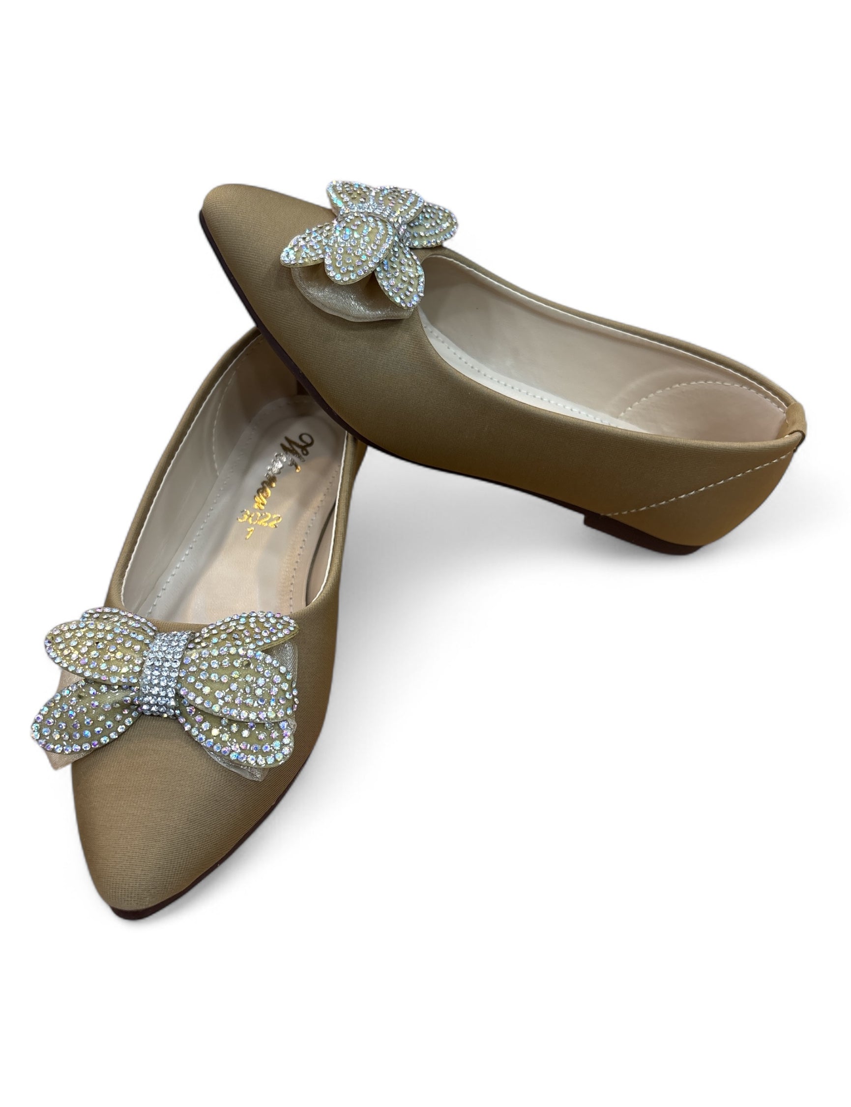Girls fancy party shoes (age 6 to 12)