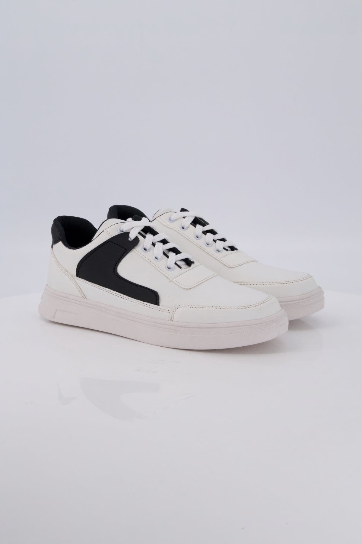 Black Camel Smart Sneaker Shoes