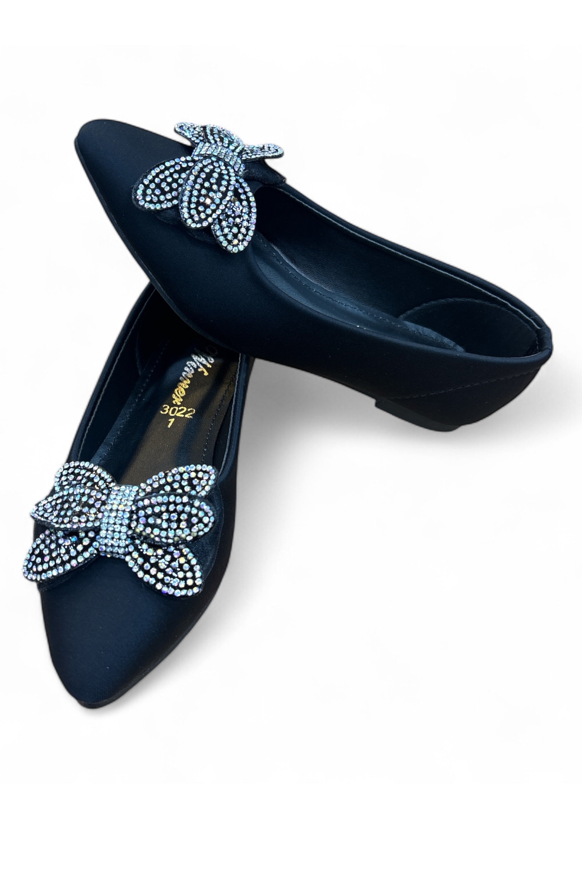 Girls fancy party shoes (age 6 to 12)