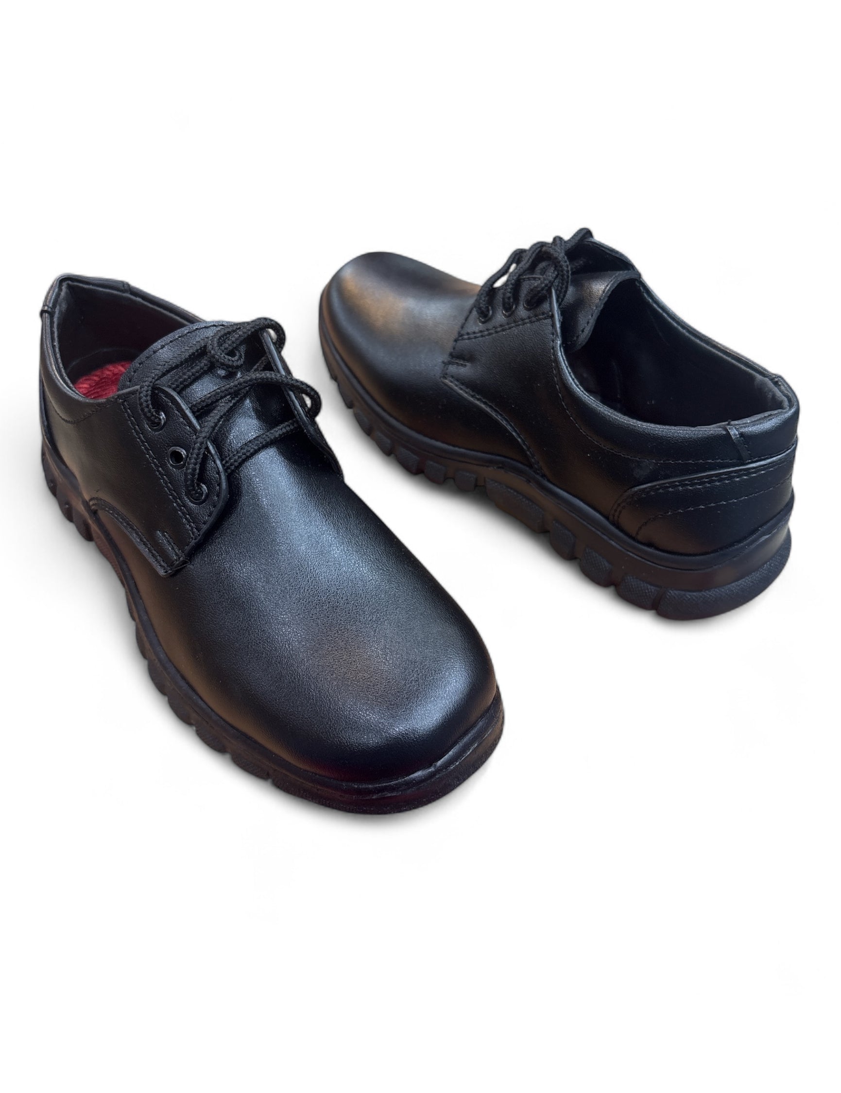 School shoes for boys with lashes