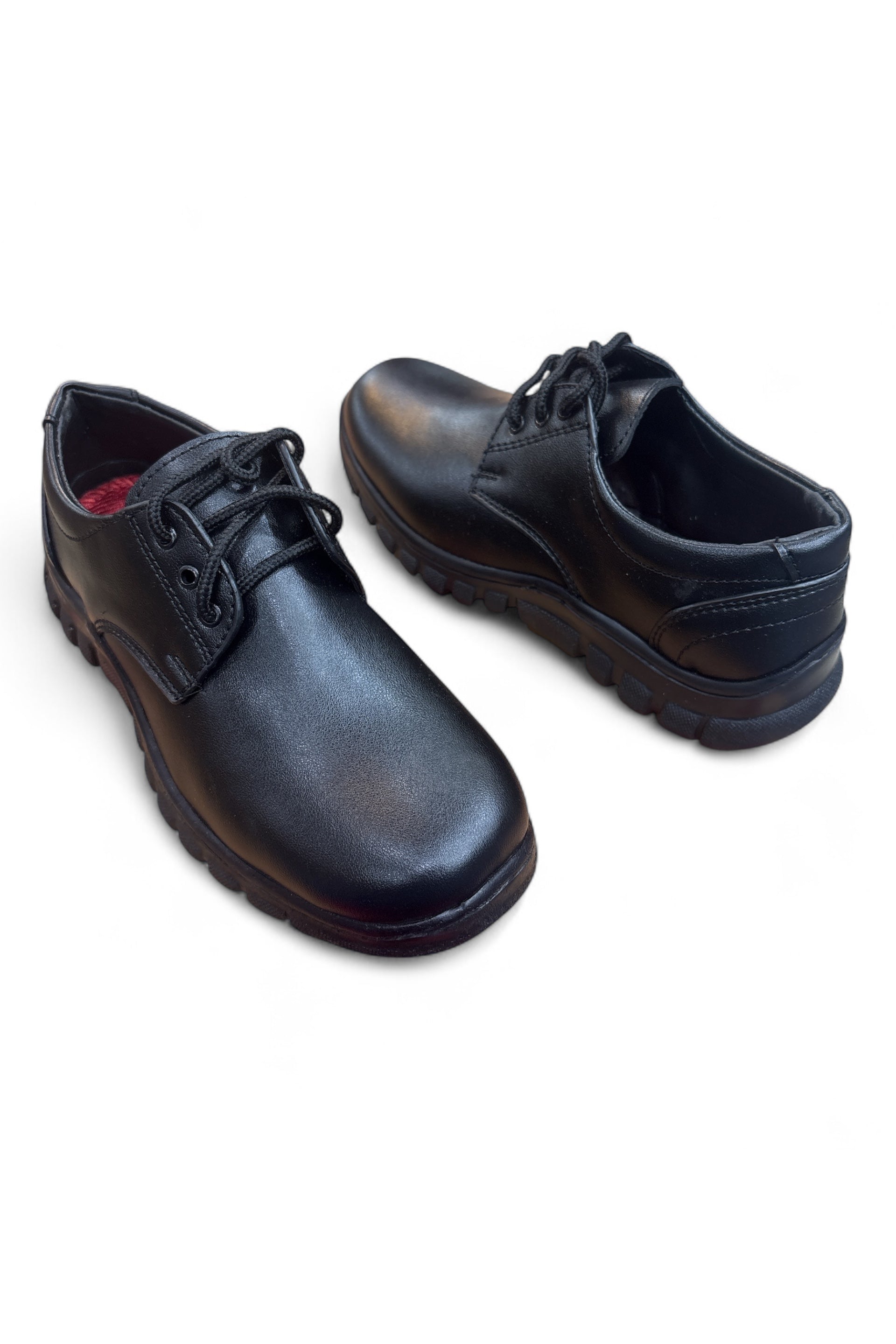 School shoes for boys with lashes