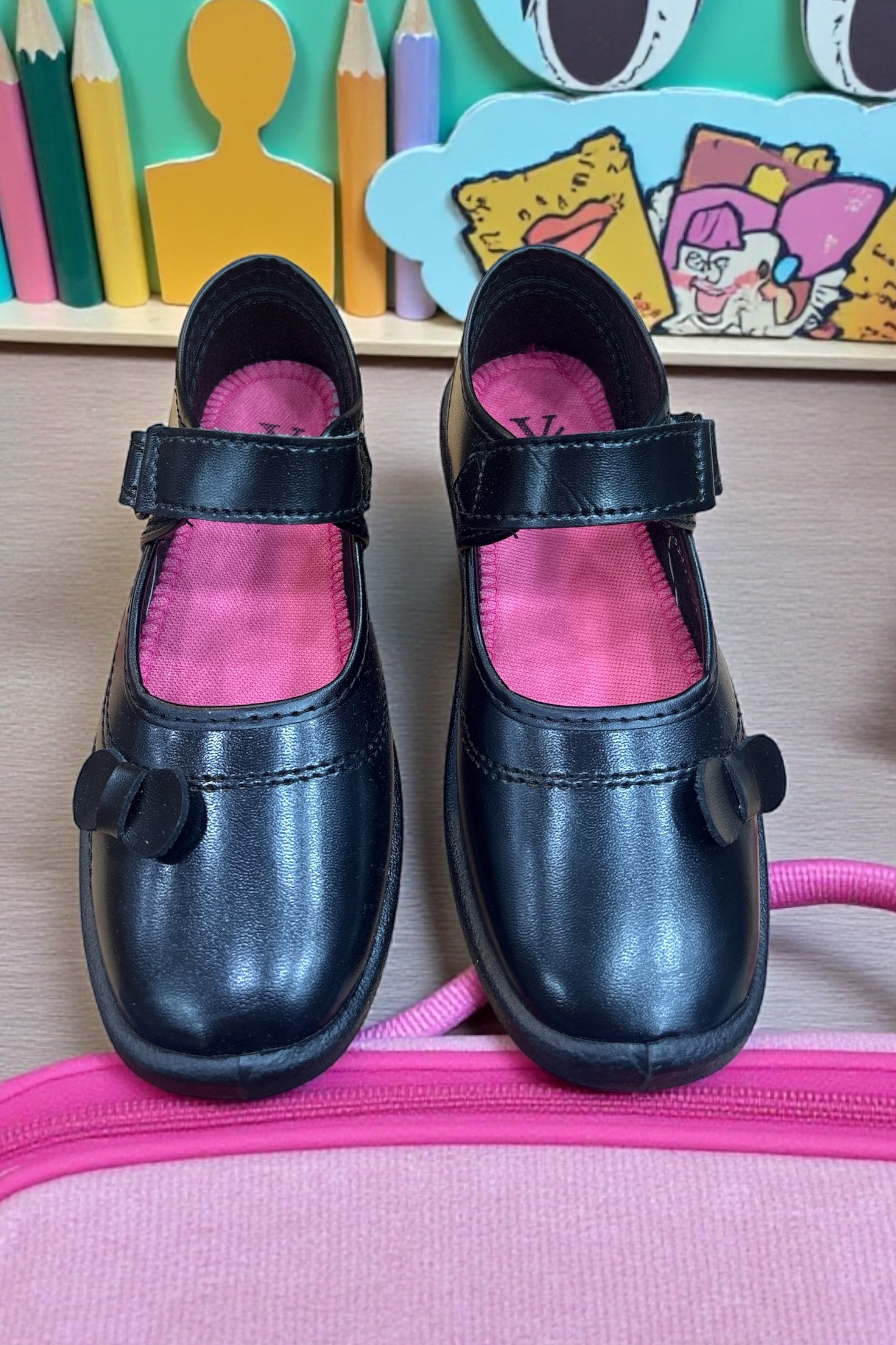 School shoes for girls