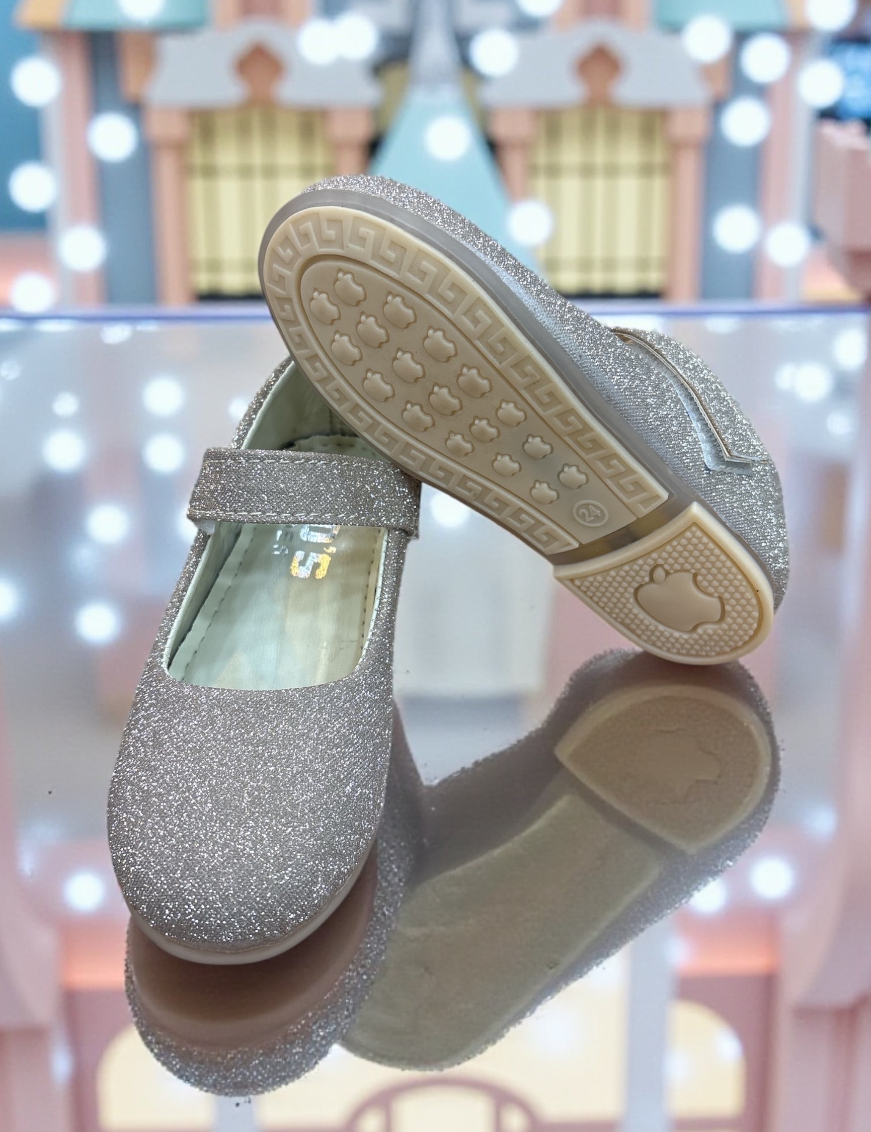 Girls fancy party shoes (age1 to 6)