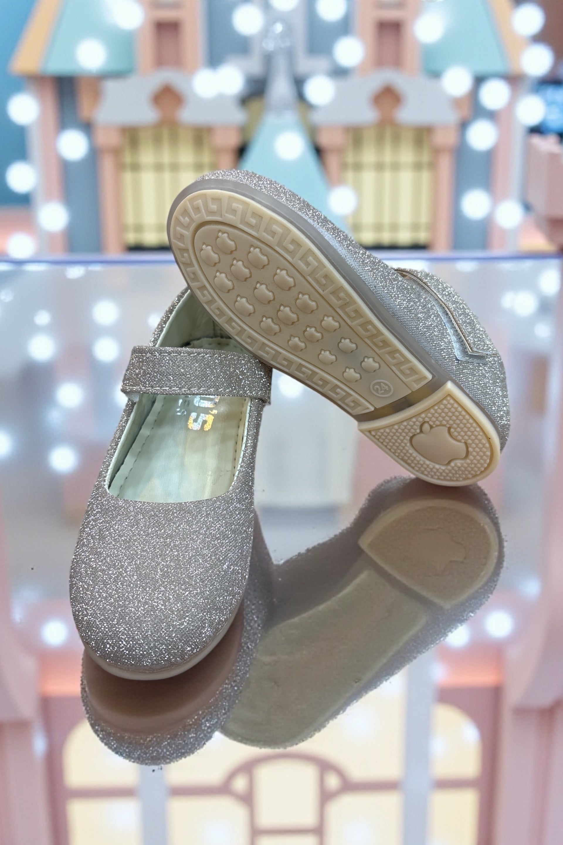 Girls fancy party shoes (age1 to 6)