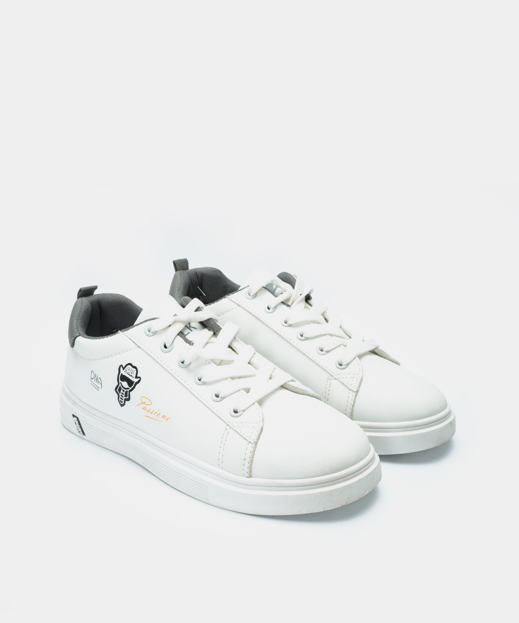 Women Athletic Shoes `7251