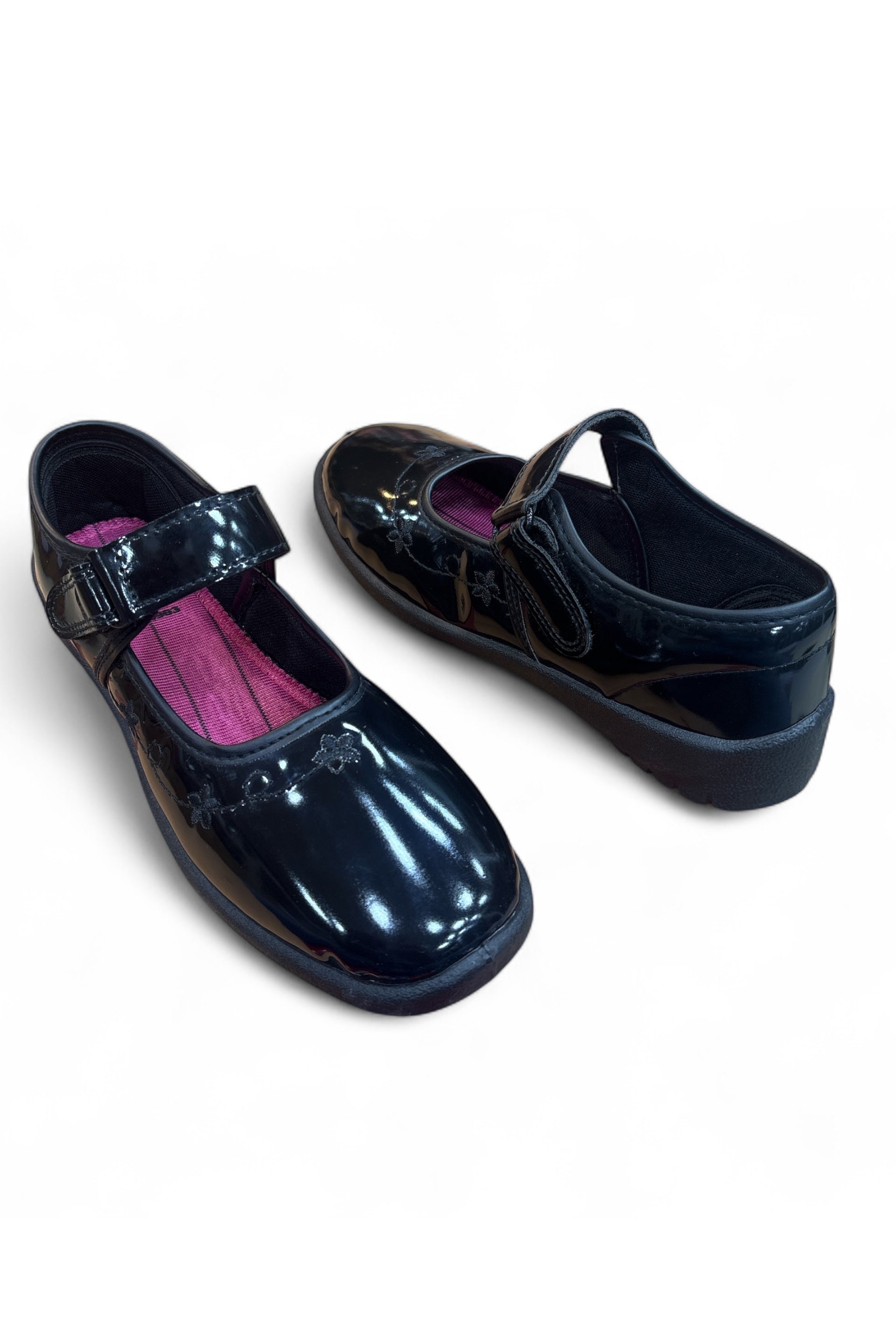 School shoes for girls