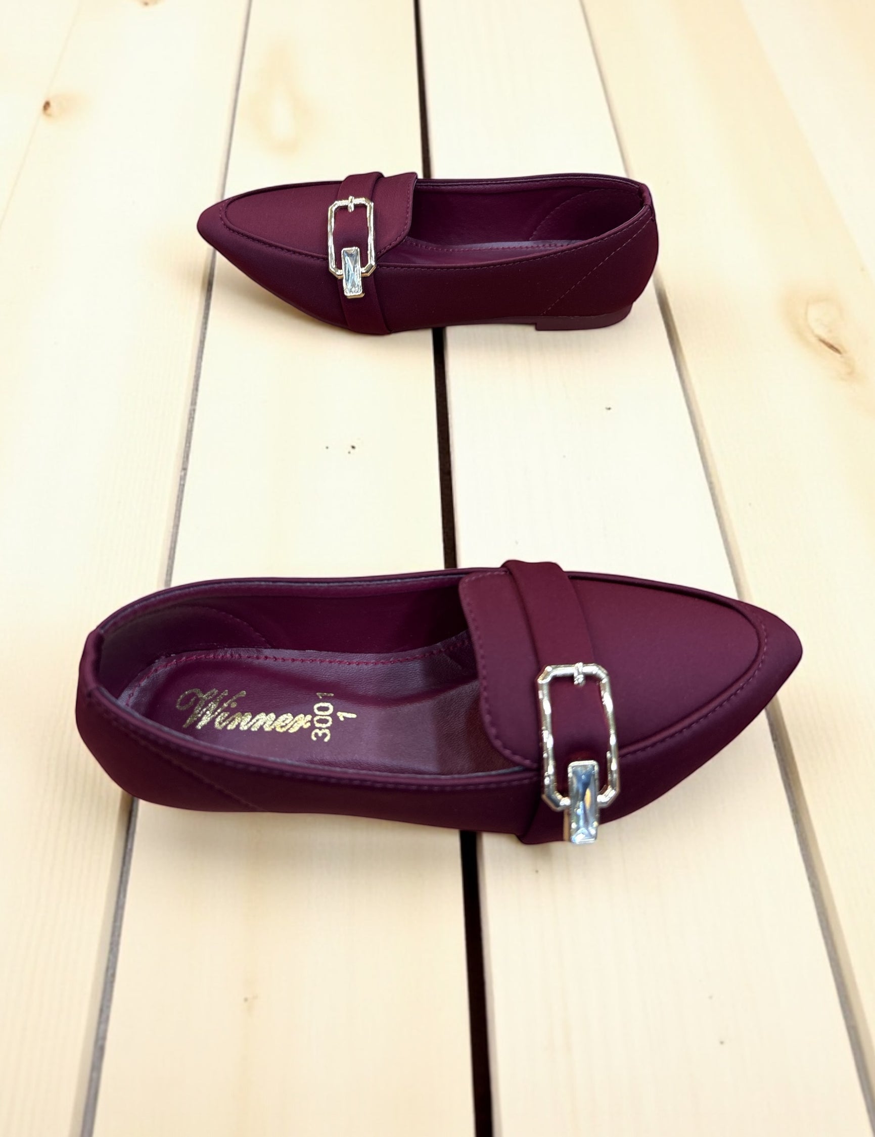 Girls fancy party shoes (age 6 to 12)