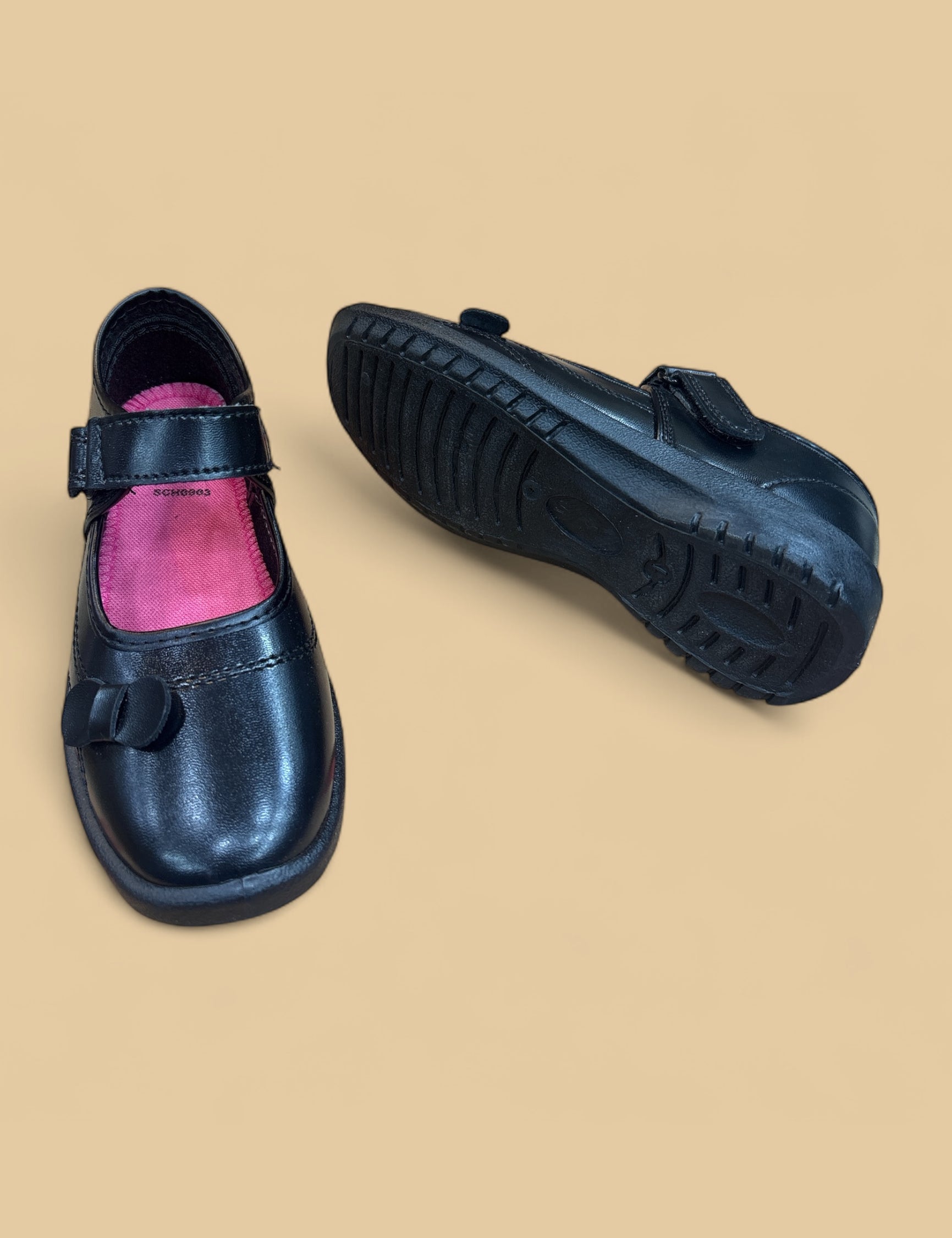 School shoes for girls