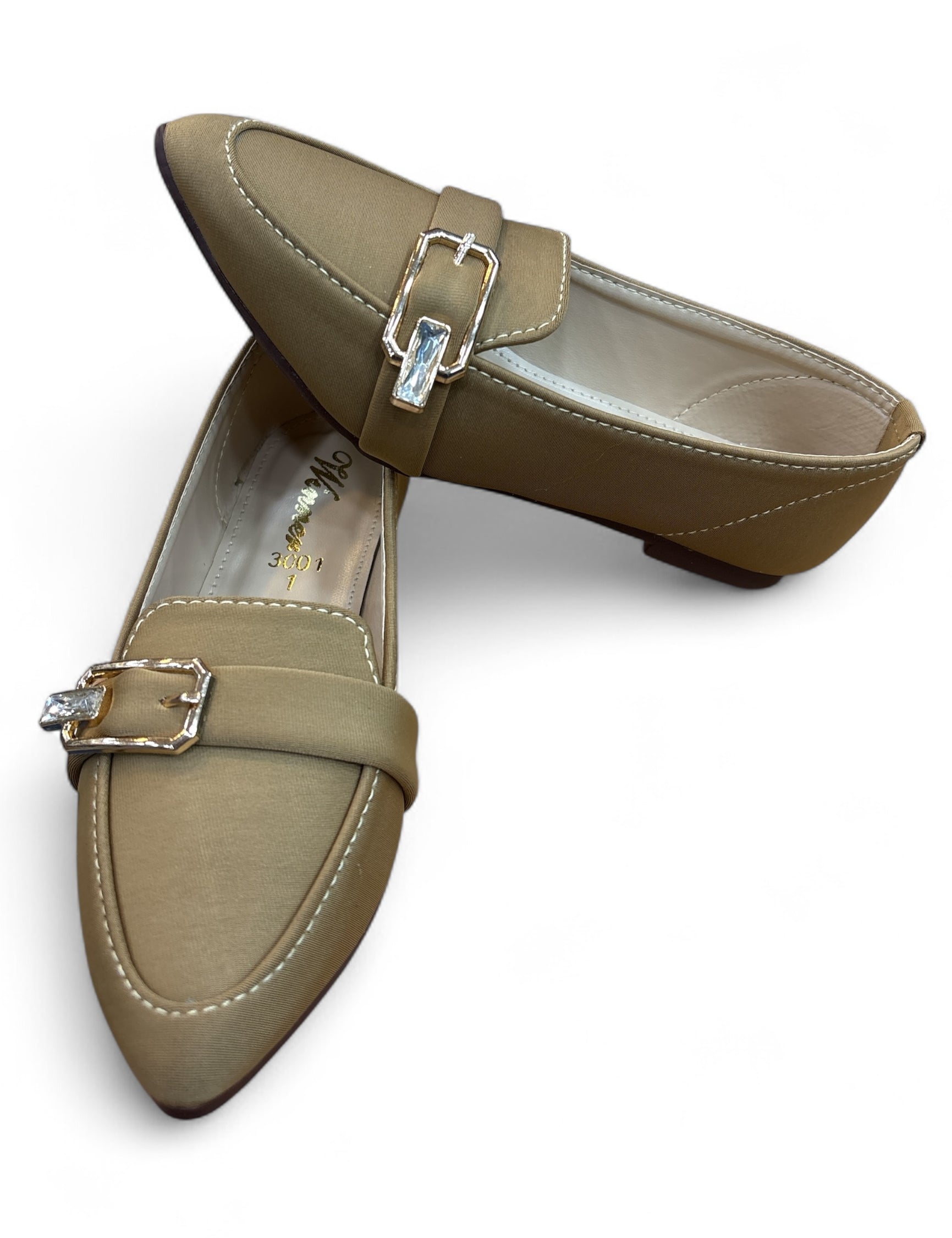 Girls fancy party shoes (age 6 to 12)
