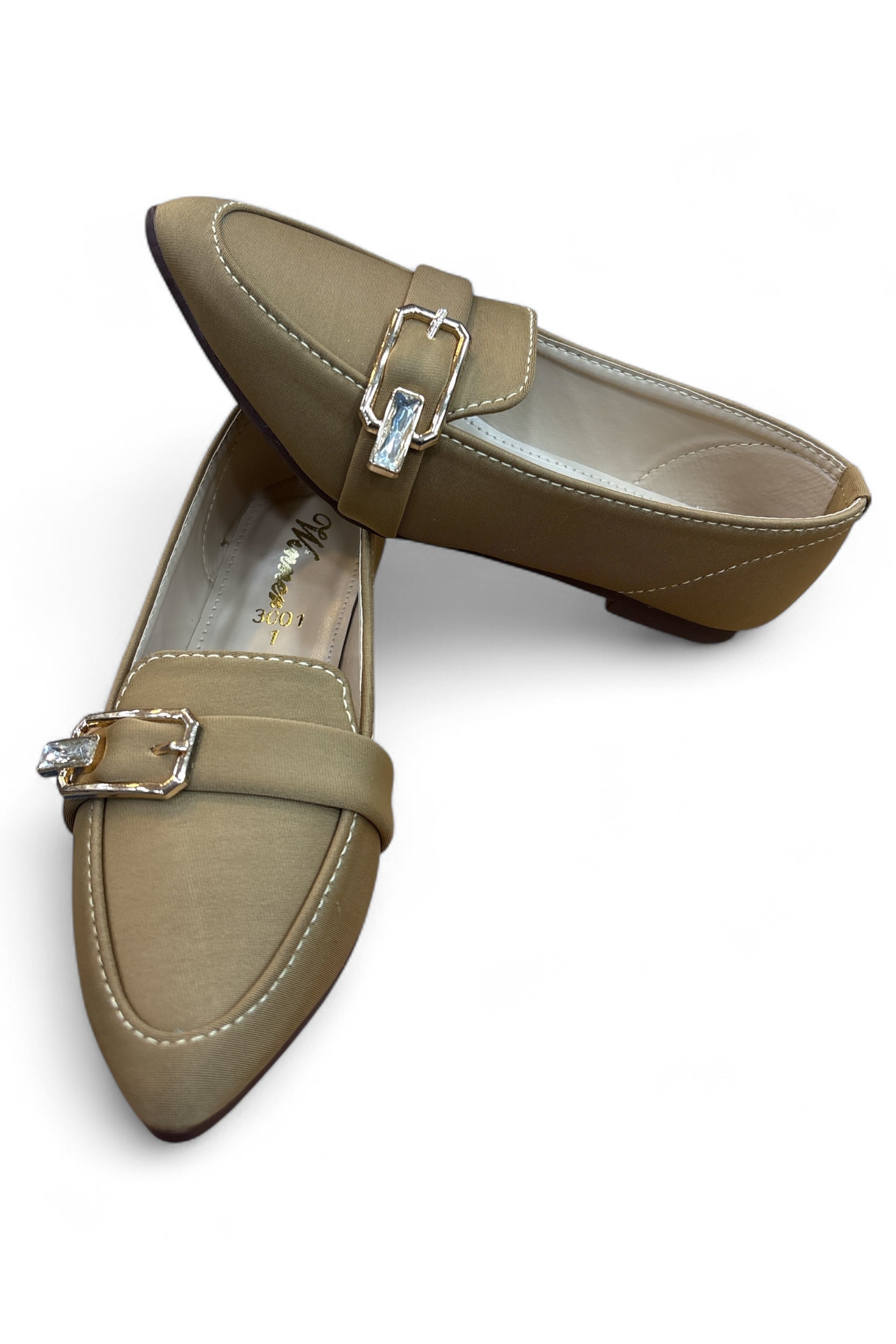 Girls fancy party shoes (age 6 to 12)