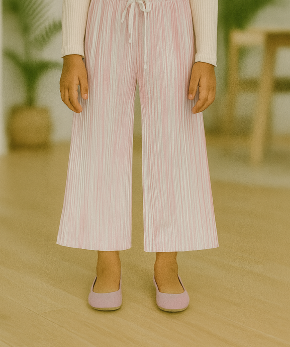 Girls Imported Pleated Pink And White Trousers(size 5 years to 12years)