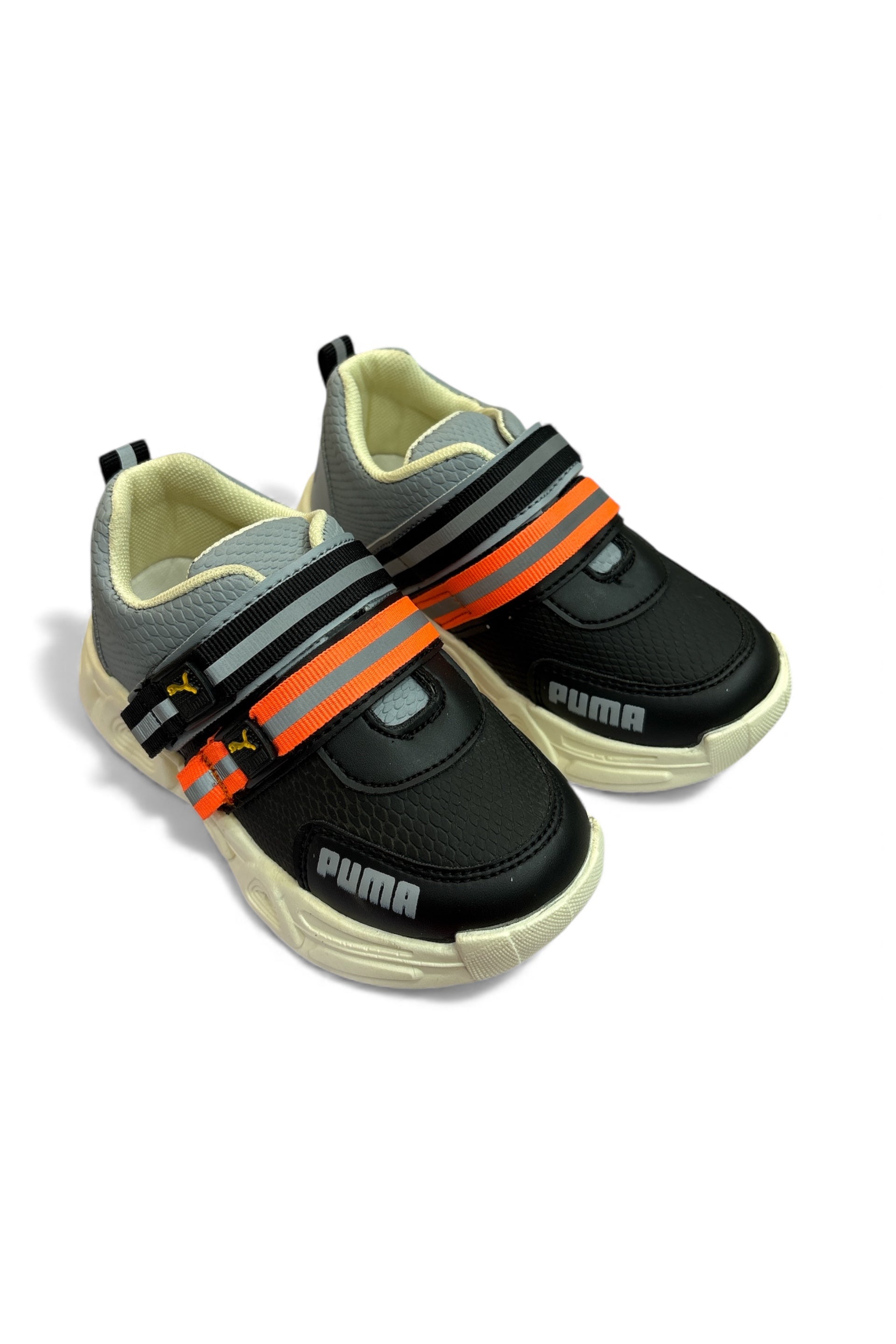 Import- Puma Poppers ed sneakers G-322