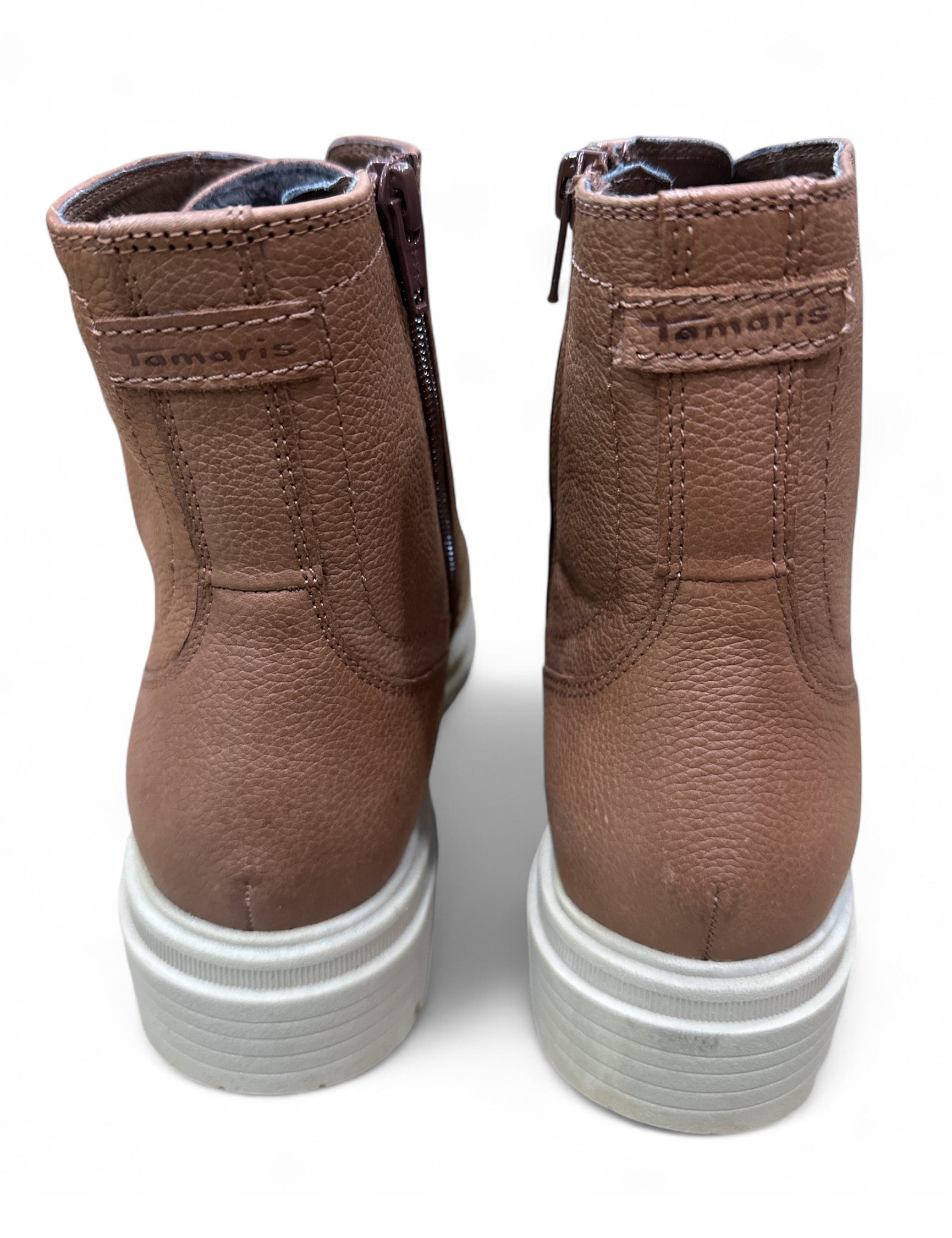 Ladies long shoes imported tamari’s brand