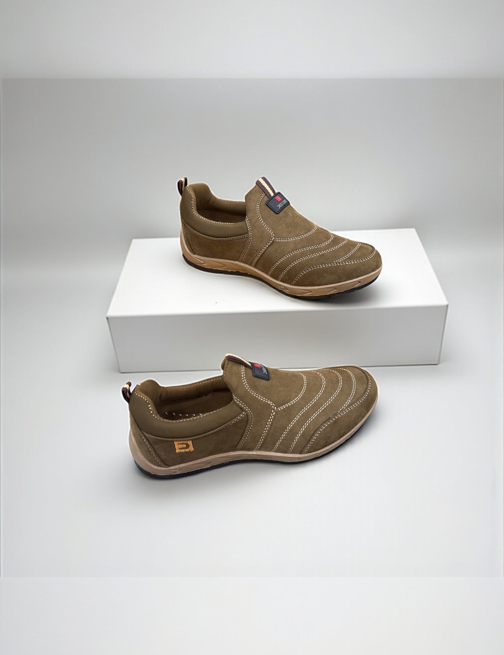 Imported Men’s sketchers grey in style 7195