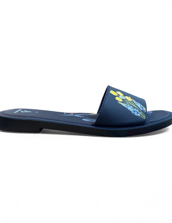 Ladies Casual sleaper waterproof with soft peddle