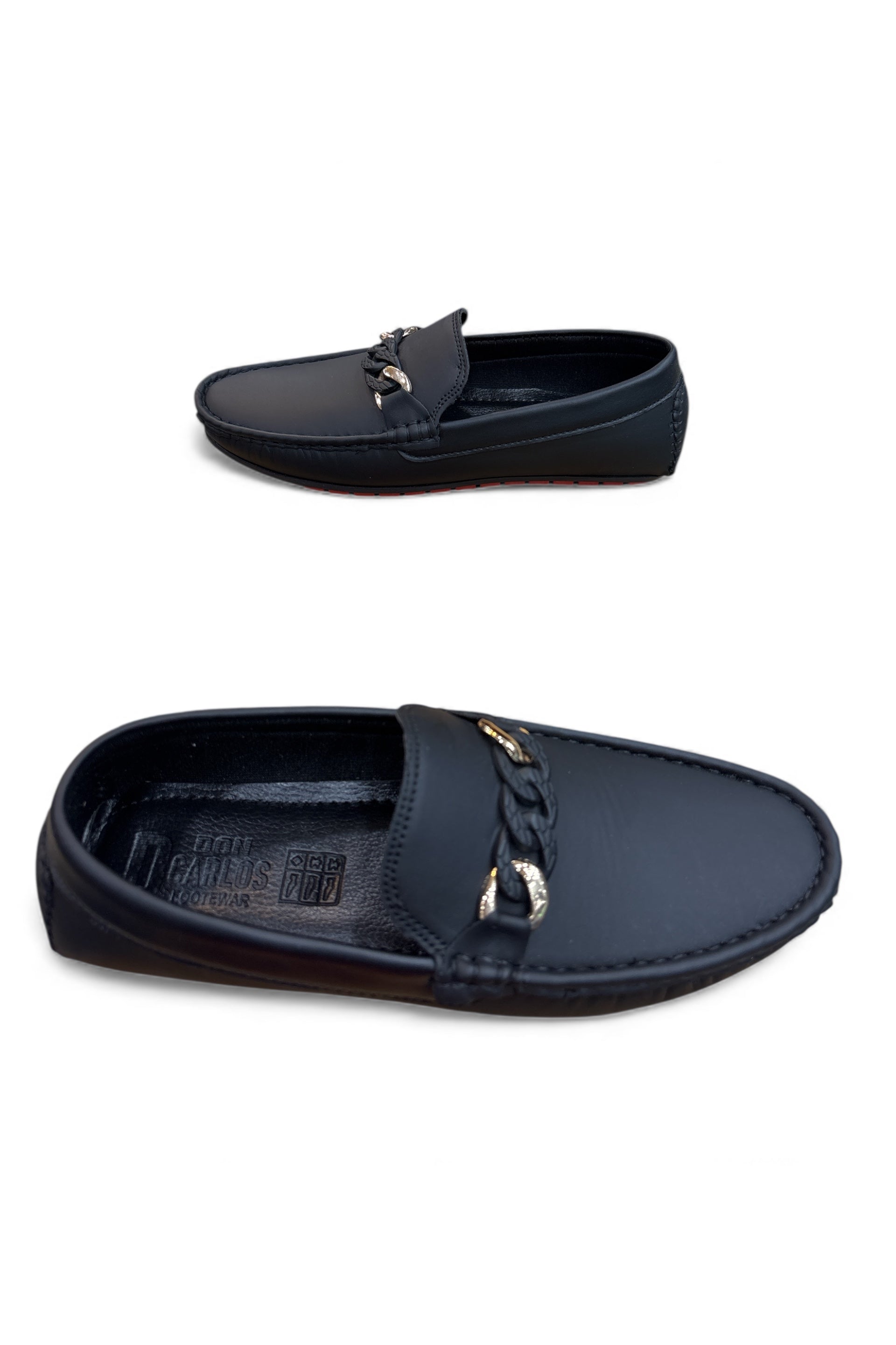 Men’s loafer in style