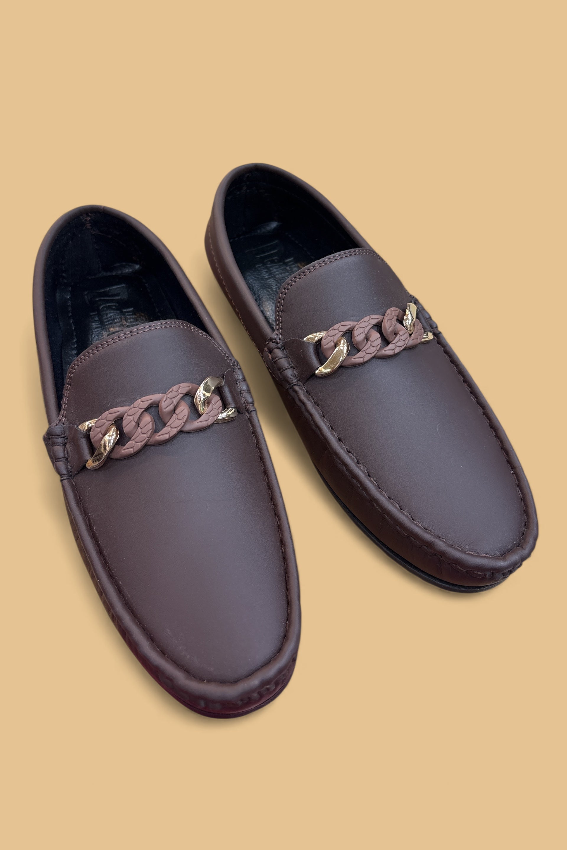 Men’s loafer in style