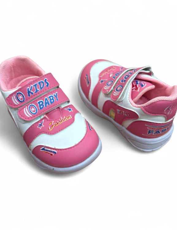 Tiny Trendsetters Baby sneaker for new born age (6 month to 2 years)