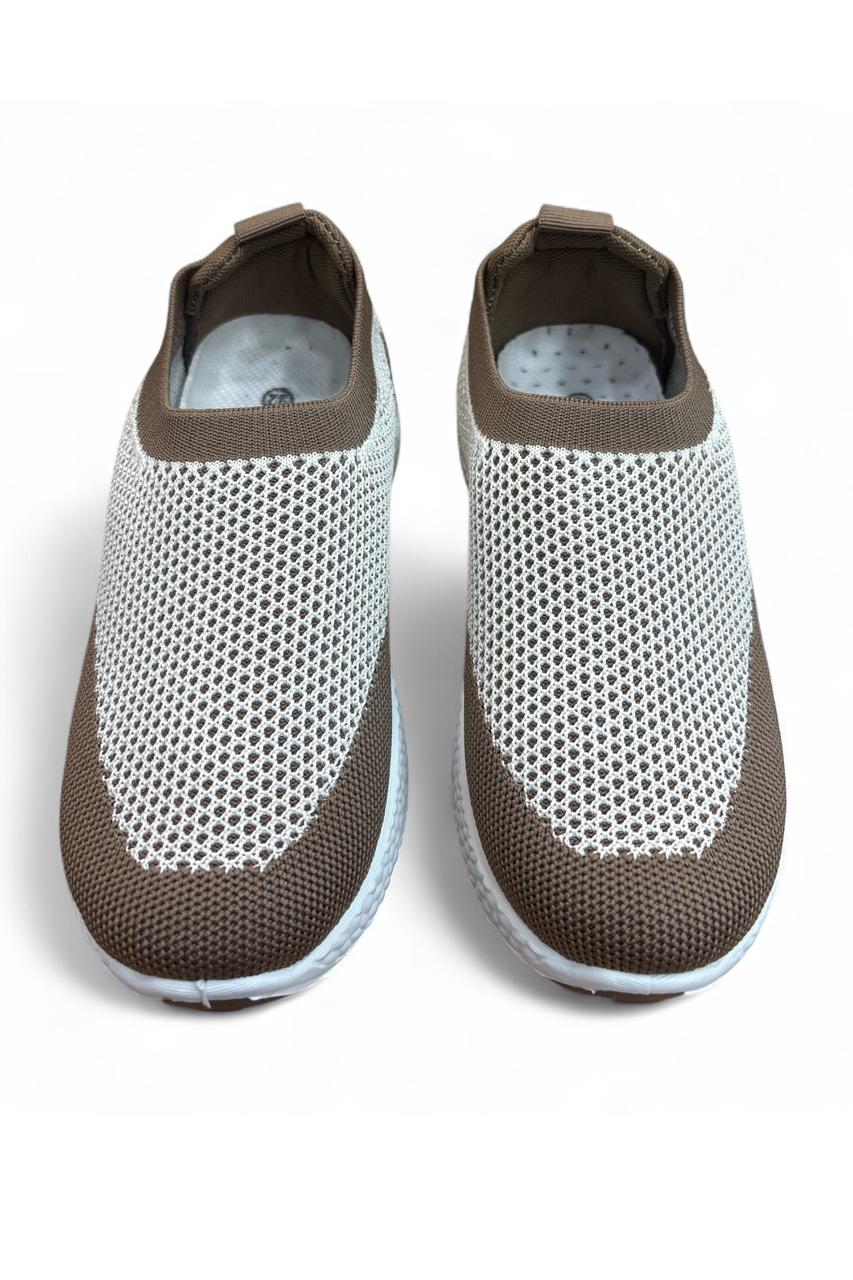 Zoomie Mesh Kids sneaker age