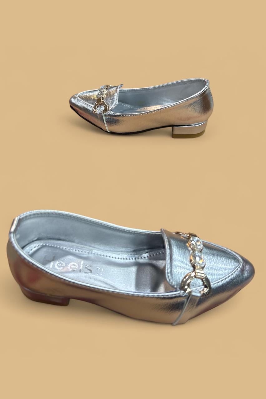 Silver Drift Girl pumps age (6 to 12)