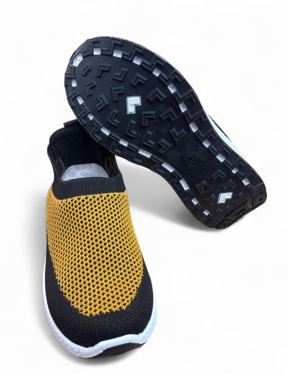 Zoomie Mesh Kids sneaker age