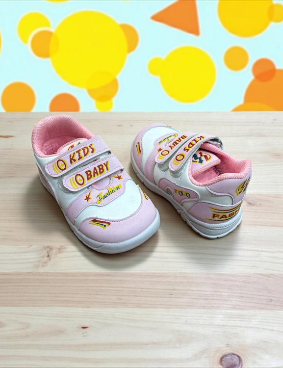 Baby sneaker for new born age (6 month to 2 years)