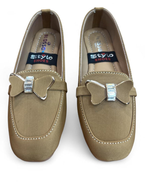 BowBelle Tan Girl pumps age (6 to 12)