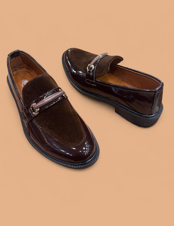 Suede Sovereign Dress shoes for boys age (6 to 12)