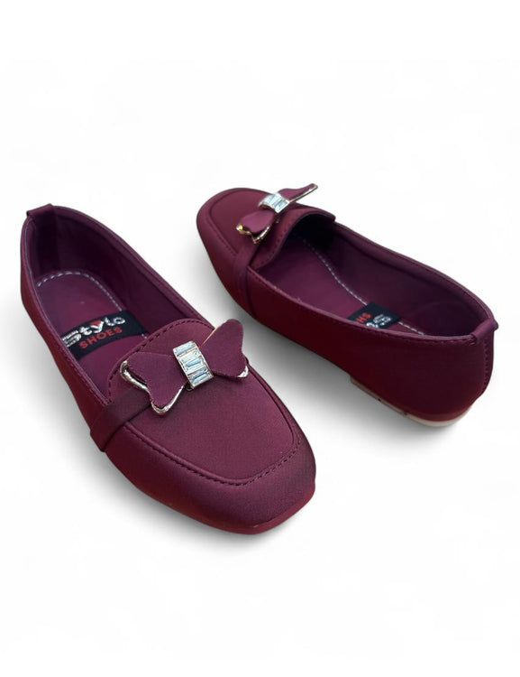 Girl shoes